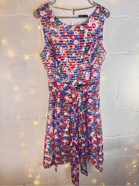Tommy Hilfiger Girls 14 Floral Fit & Flare Sleeveless Knee Dress Zip Back